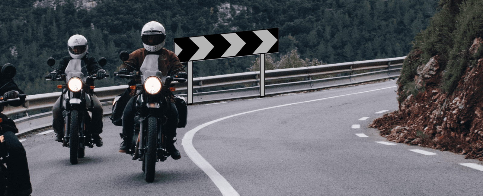 DELINEATORE DI CURVA STRETTA